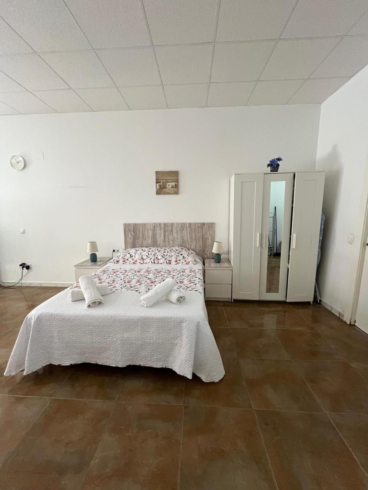 Becquer 3 Apartment Малага Екстериор снимка